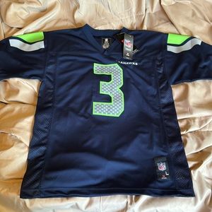 NWT Seattle Seahawks Wilson jersey